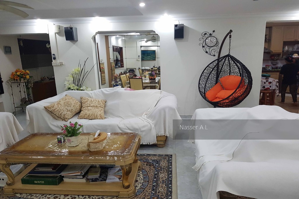 Blk 244 Pasir Ris Street 21 (Pasir Ris), HDB Executive #146377942